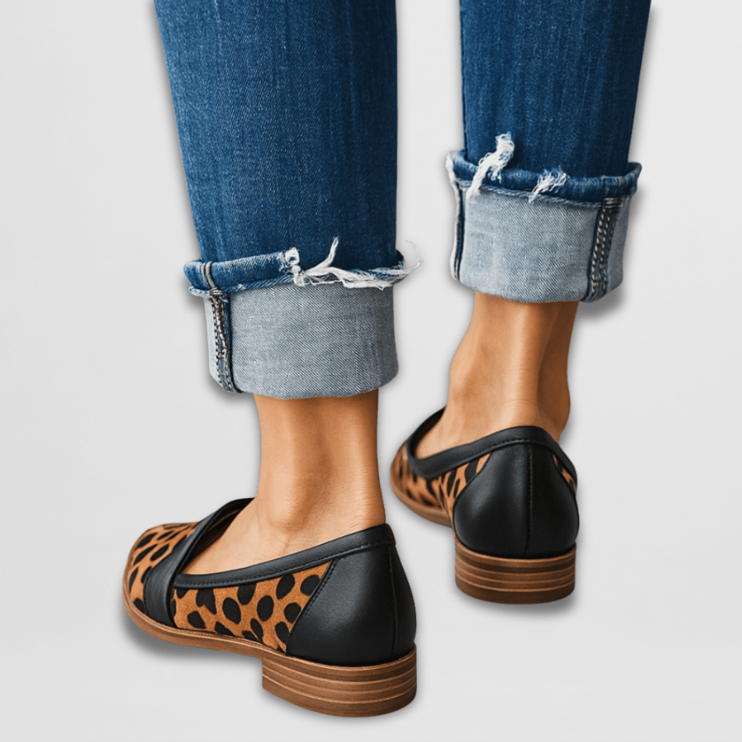 Helen | Mocasín de ante suave con diseño ergonómico