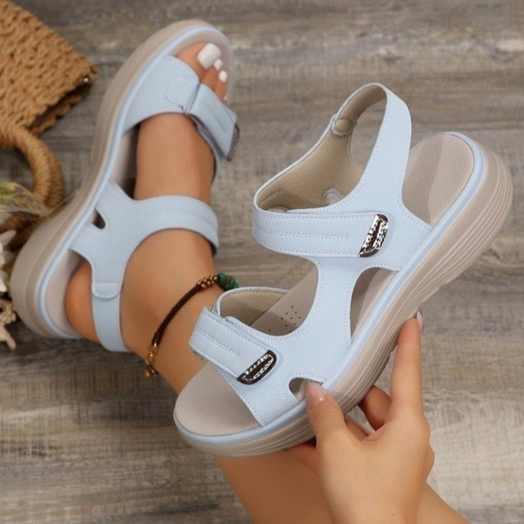 Martina Soler| Sandalias cómodas y ajustables Sophie