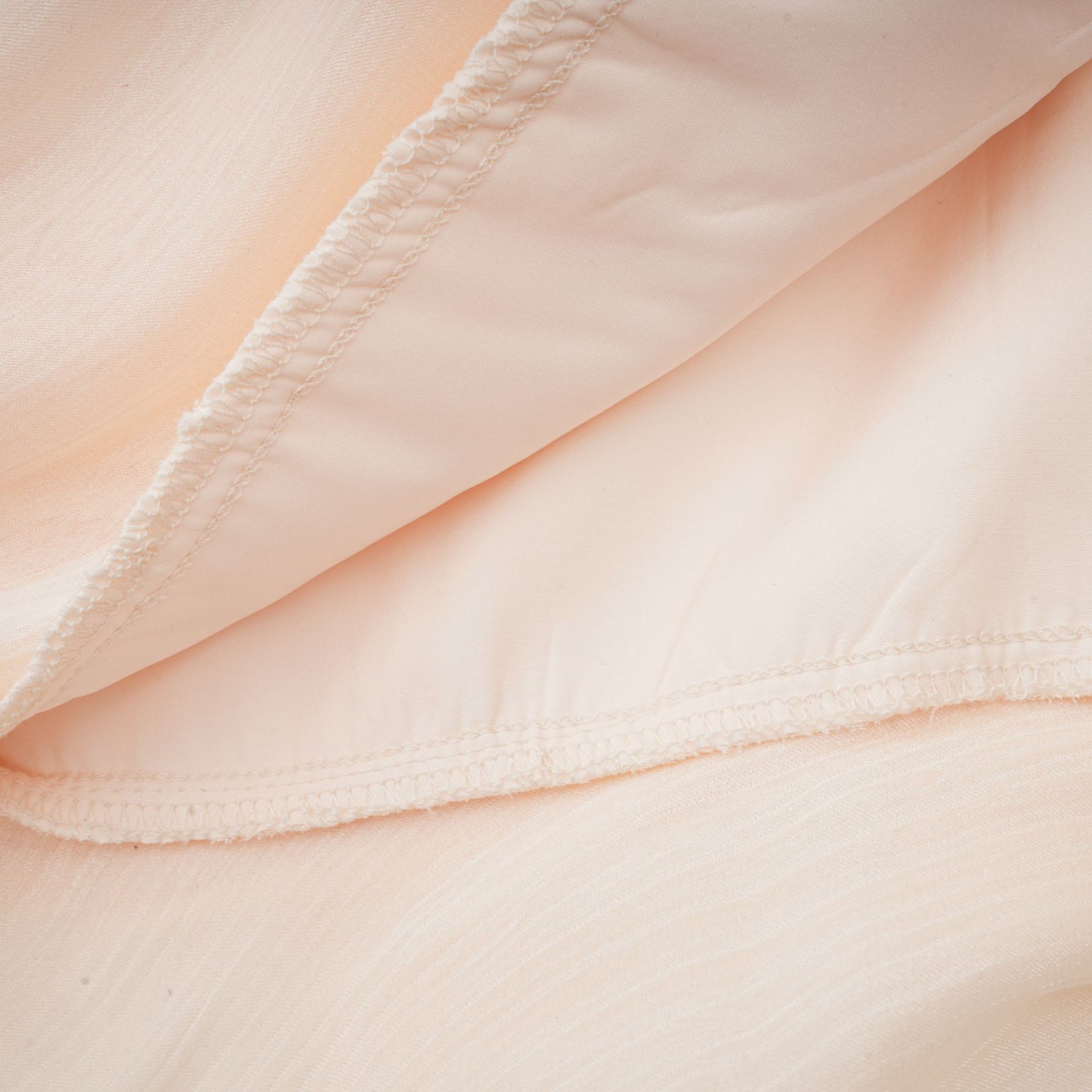 Mini vestido con volantes y pliegues neutro Eugénia