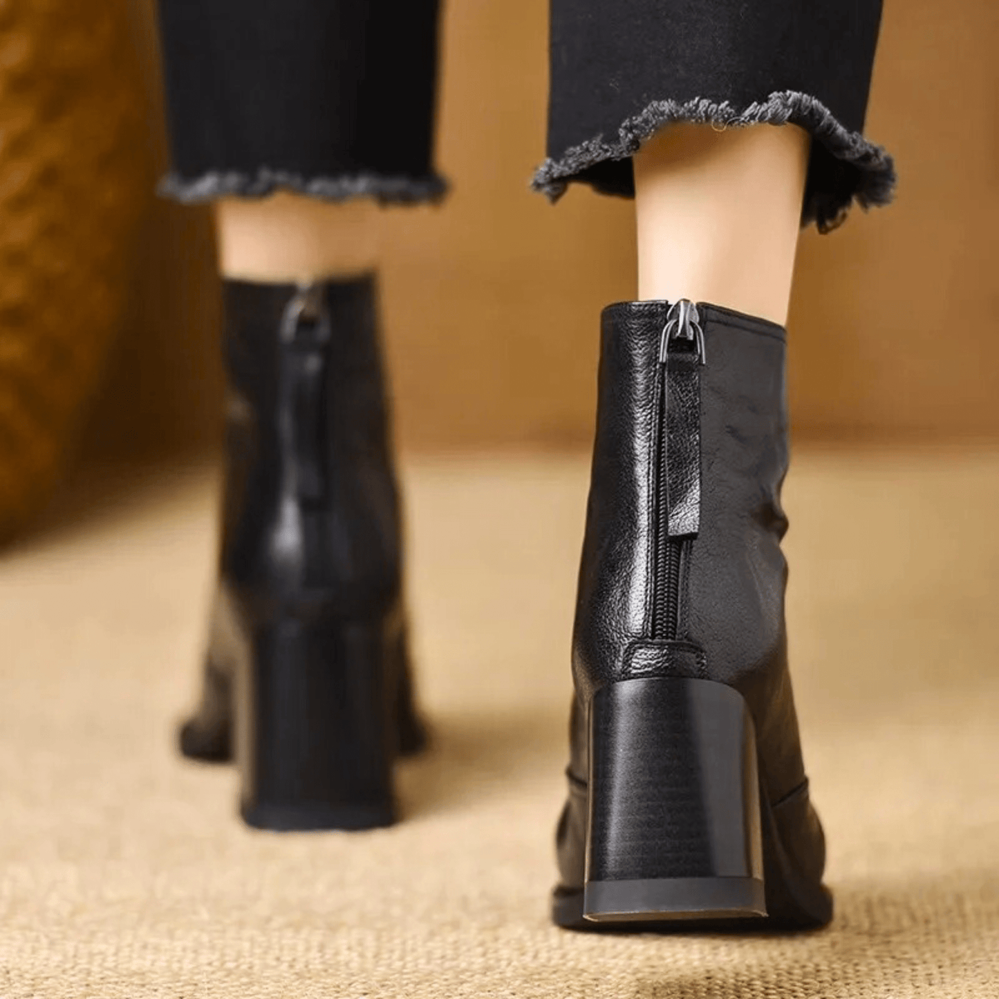 Botines Valeria – Cuero Marrón Chocolate con Tacón Esculpido